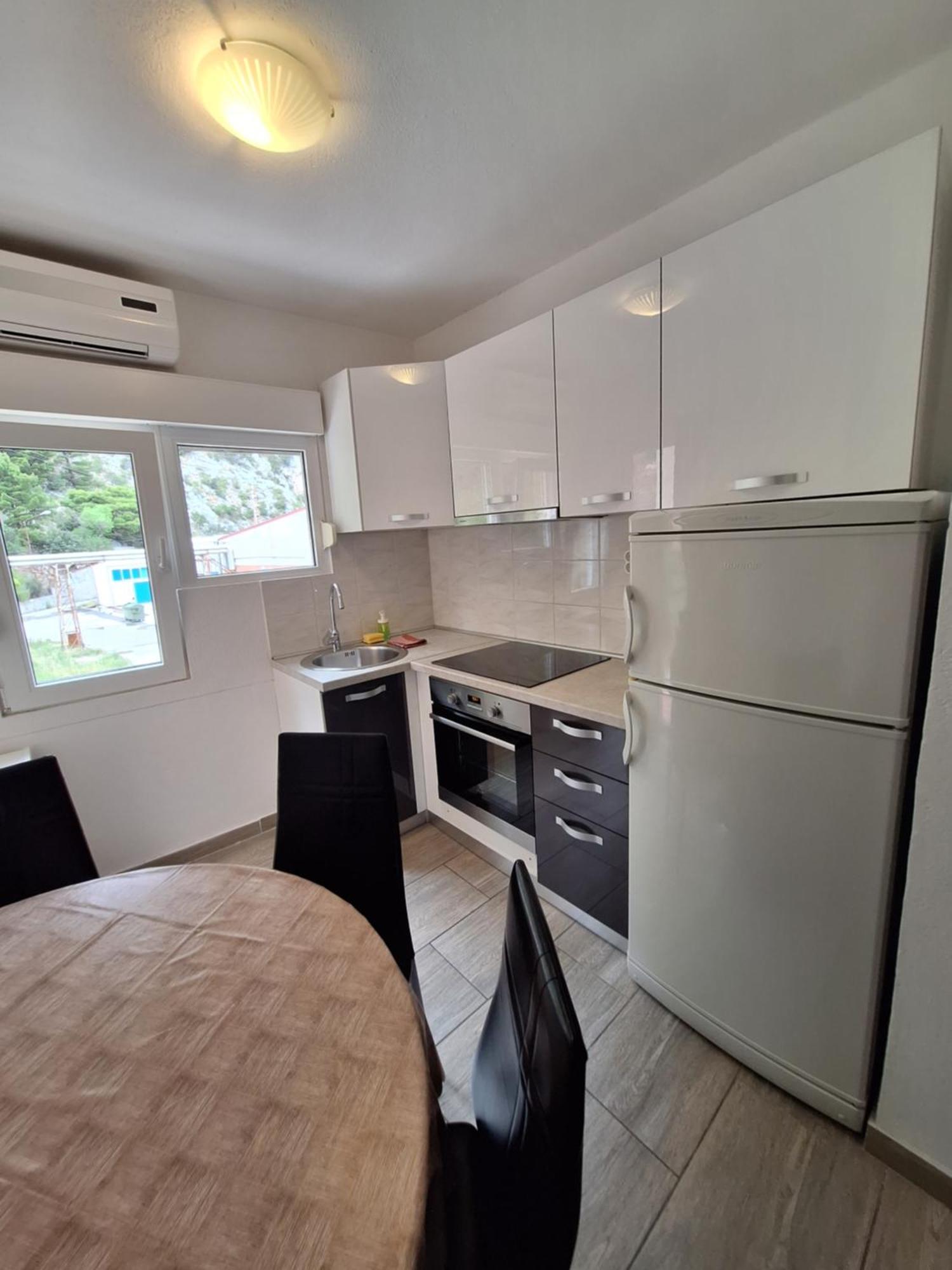 Apartmani Lisicina Omiš Exterior foto